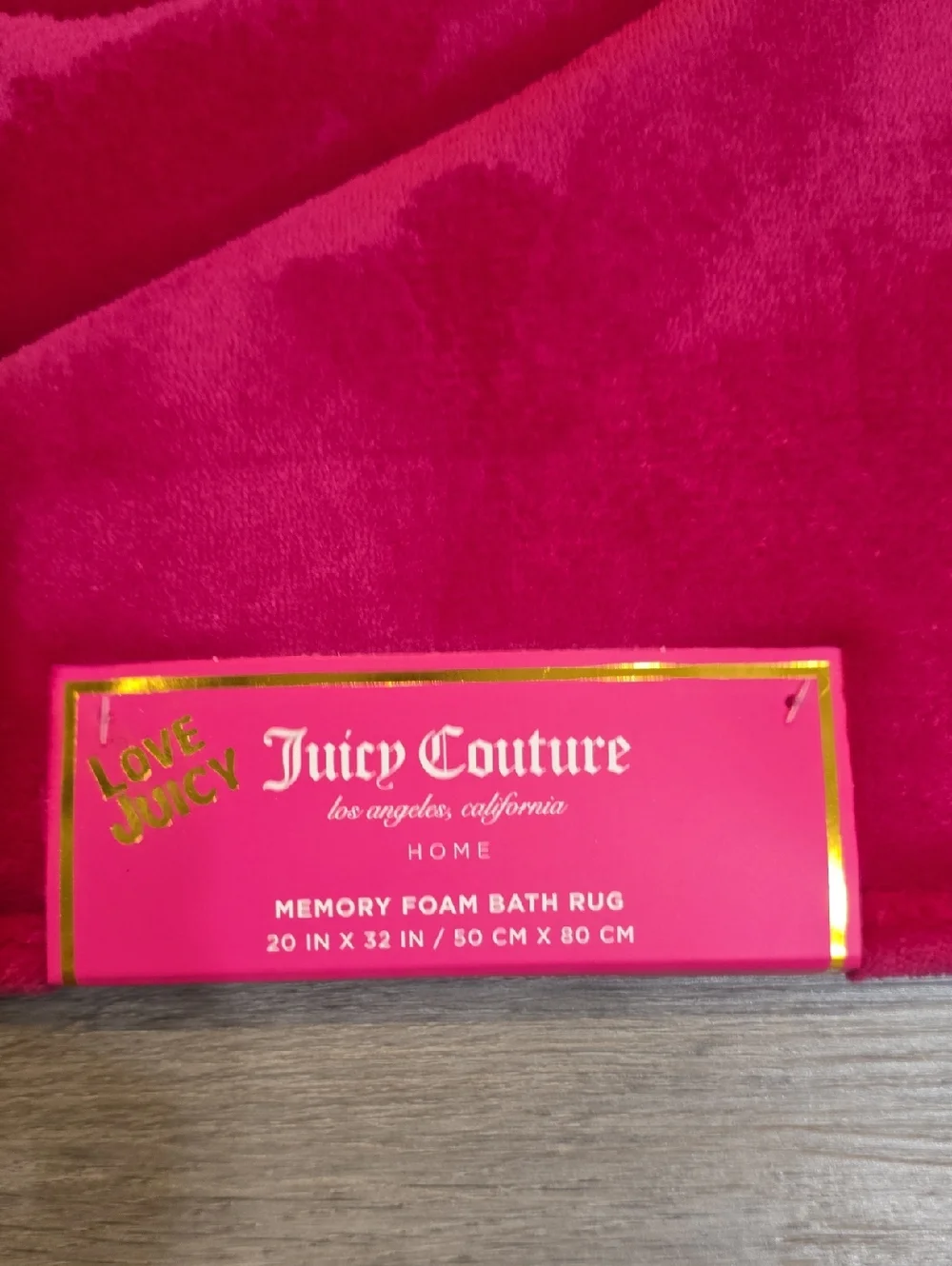 Juicy Couture Home JC Inside Connecting Hearts Embossed Plush Bath Rug- LG
